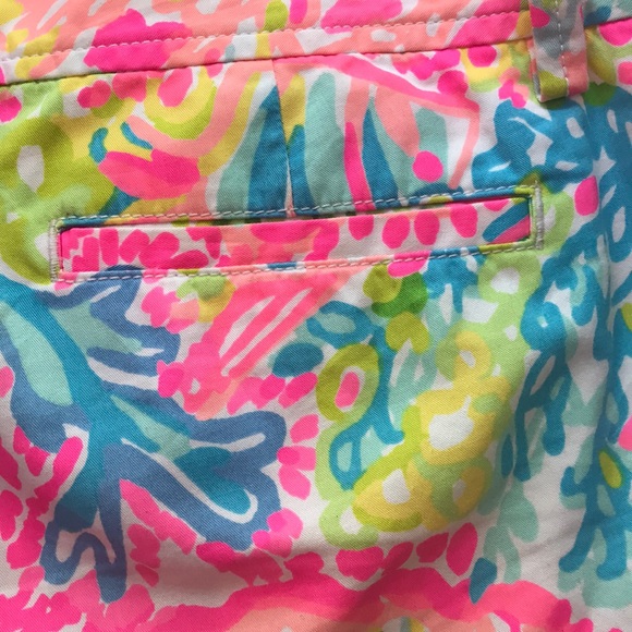 Lily Pulitzer Callahan shorts 2 - Picture 5 of 6